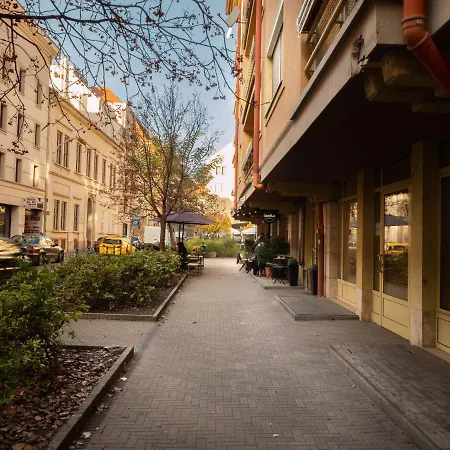 Super Cute With Terrace Next To Gozsdu Passage * Boedapest
